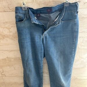 NYDJ cropped jeans rhinestone cuff size 10